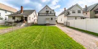 Beautifully Renovated Home in Prime Location Beautifully Renovated Home in Prime Location Gallery 1