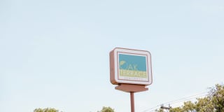 Oak Terrace Gallery 18