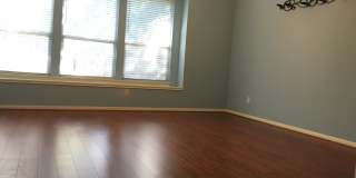 Beautiful 3/2 in Scofield Farms Gallery 16