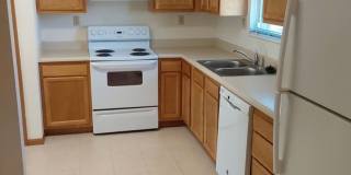 2BR 60% Glenn View II Gallery 1