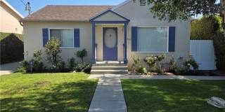 15219 Wyandotte Street 15219 Wyandotte Street Gallery 1