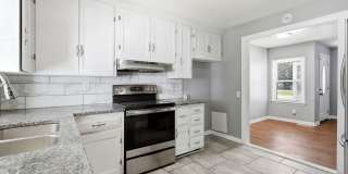 Charming 4-bedroom, 1.5-bath home available now Gallery 7