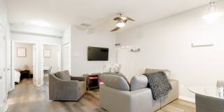 30 E Hudson St Gallery 1