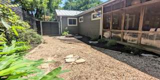 Remodeled Home Next To Zilker Park - 3 BR / 2 BA Remodeled Home Next To Zilker Park - 3 BR / 2 BA Gallery 37