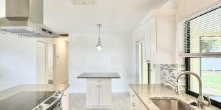 2445 East Burr Oak Court Gallery 8
