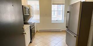 5 Battery St Gallery 3