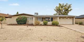 GORGEOUS 3Bed/2Bath Home w/Pool in NORTH GLEN SQUARE GORGEOUS 3Bed/2Bath Home w/Pool in NORTH GLEN SQUARE Gallery 1