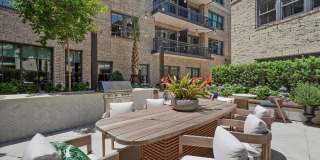 Society at Laurens Gallery 17