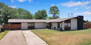 1115 Osage St Gallery 1