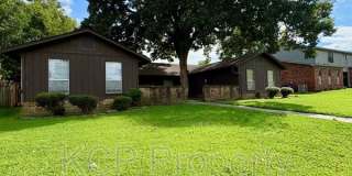 4802 South U Gallery 1