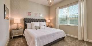 Beautiful 2 Bedroom, 2 Bathroom Davenport Home! Gallery 9