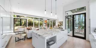 408 Golden Gate Avenue Gallery 34