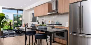 Eastline Grand Gallery 1