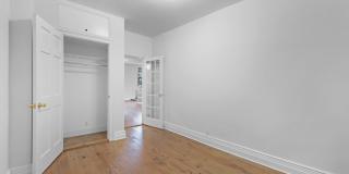 43 Douglass Street Gallery 7