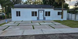 2480 NW 87th Ter Gallery 1