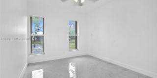 3441 N Hills Dr Gallery 41
