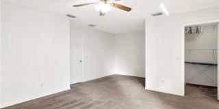 9729 Heatherstone River Court Gallery 25
