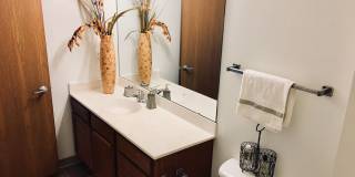Straus Loft Apartments Gallery 7