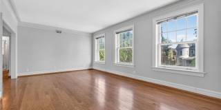 5510 Waterman Boulevard Gallery 8