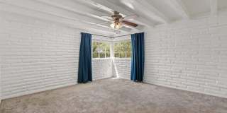 5702 E Camelback Road Gallery 4