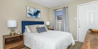 Oak Creek Gallery 19