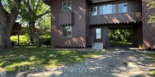1514 N Timber Ridge Gallery 2