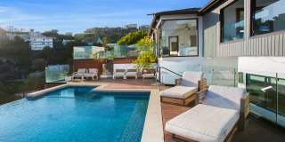 1733 Sunset Plaza Dr Gallery 6