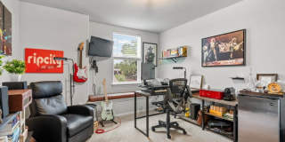 1205 Devon Stetson Place Gallery 24