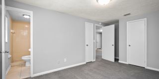 Timuquana 3BR/2BA Solid Brick Home w/ Flex Space & Private Yard Gallery 1