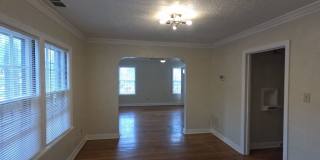 Renovated 3 Bed 1 Bath Gallery 13