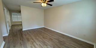 550 Date Palm Circle Gallery 2