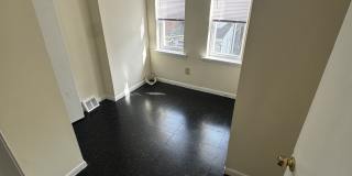 3016 Cambridge Street Gallery 9
