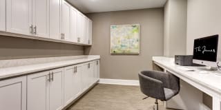 The James Apartments Gallery 15