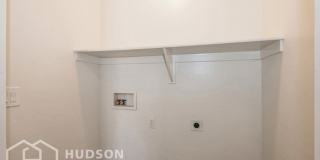1535 West Nancy Lane Gallery 20