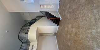 1137 S Larkspur Street Gallery 16