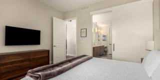 7300 E EARLL Drive Gallery 21