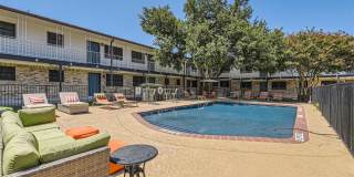 Shoal Creek North Gallery 1