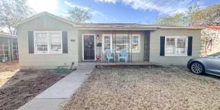 2613 37th Street Gallery 1