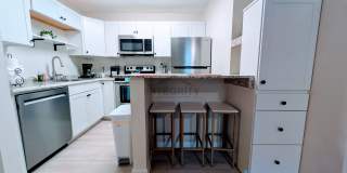 1 Bed/1 Bath, 738 Sqft - 10024 Strafford Oak Ct #815 Tampa, FL 33624 Gallery 8