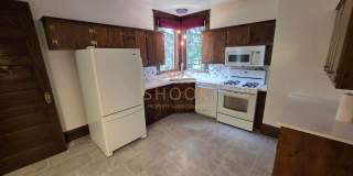 Well-Maintained Historic 4 BR Home Close to Campus! Lawn Mowing Included! Well-Maintained Historic 4 BR Home Close to Campus! Lawn Mowing Included! Gallery 11