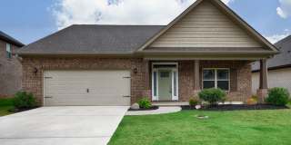 Beautiful 4-Bedroom Home with Office, Bonus Room, and Large Backyard Gallery 1