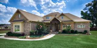 212 Idle Creek Drive Gallery 1