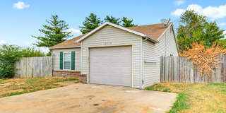 Perfect Location! Gallery 1