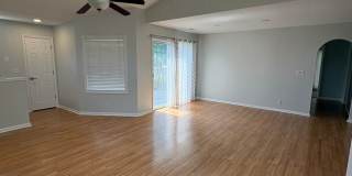 3 Bed, 2 Bath Condo Off West Green Meadows Gallery 3