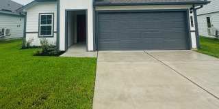 1217 Hickory Grove Street Gallery 1