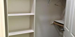 1806 N Knollcrest Circle Gallery 17