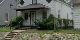 1817 S. Scott Gallery 1