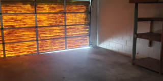 990 Butia Street Gallery 19