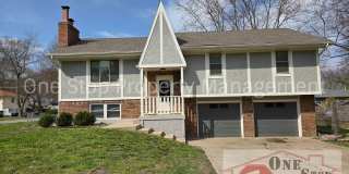 Gorgeous 3 Bedroom, 2.5 Bath in Kearney! Gallery 1