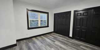 Charming 4 Bedroom 1 Bathroom Home for Rent! Gallery 24